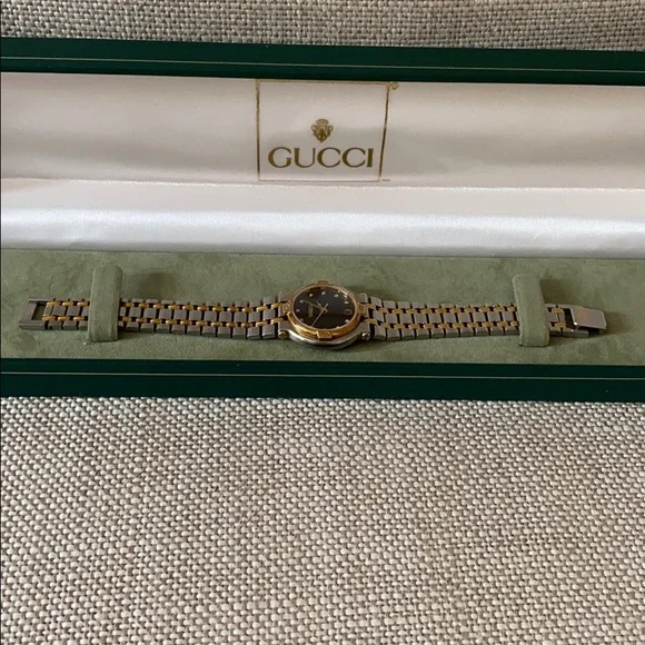 Vintage Gucci watch